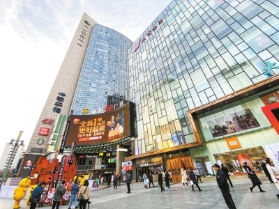 建业凯旋广场开业，四巨头激战花园路商圈